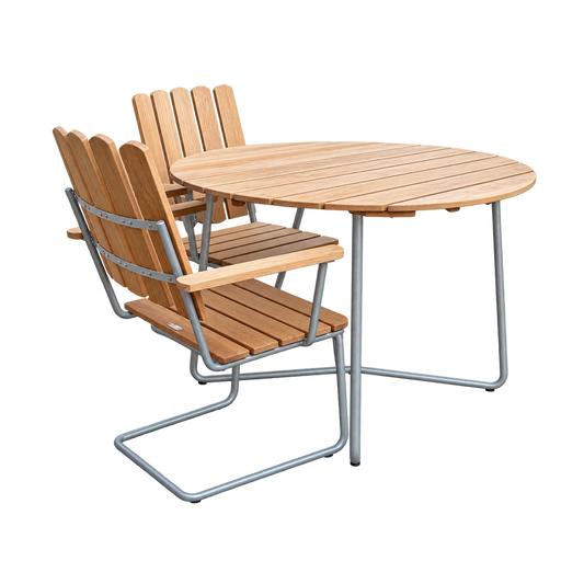Grythyttan Set with one table and two chairs